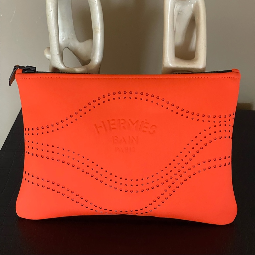 HERMES ORANGE CLUTCH BAg